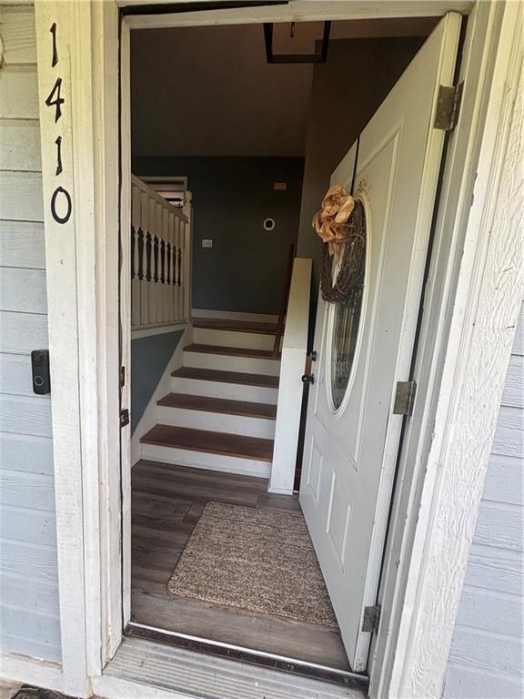 1410 Ridgeway Drive Property Photo 2