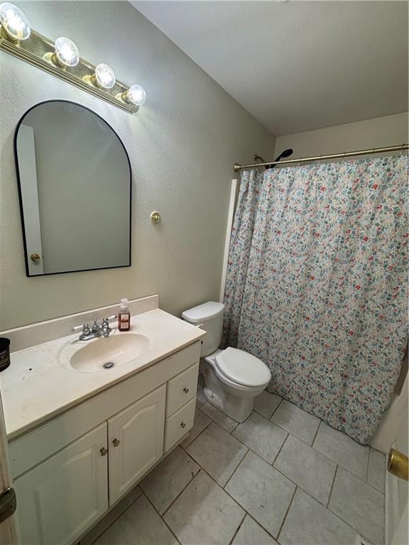 1410 Ridgeway Drive Property Photo 9