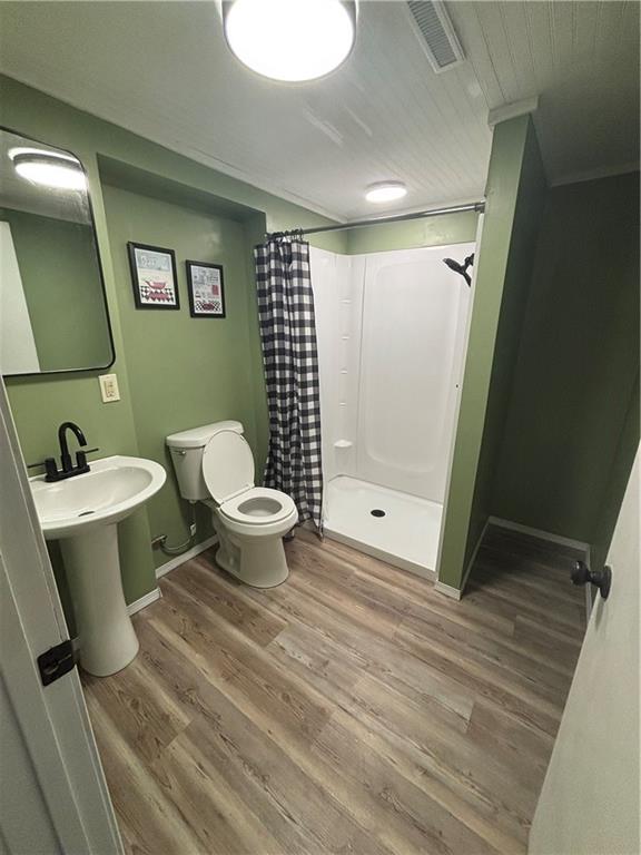 1410 Ridgeway Drive Property Photo 17