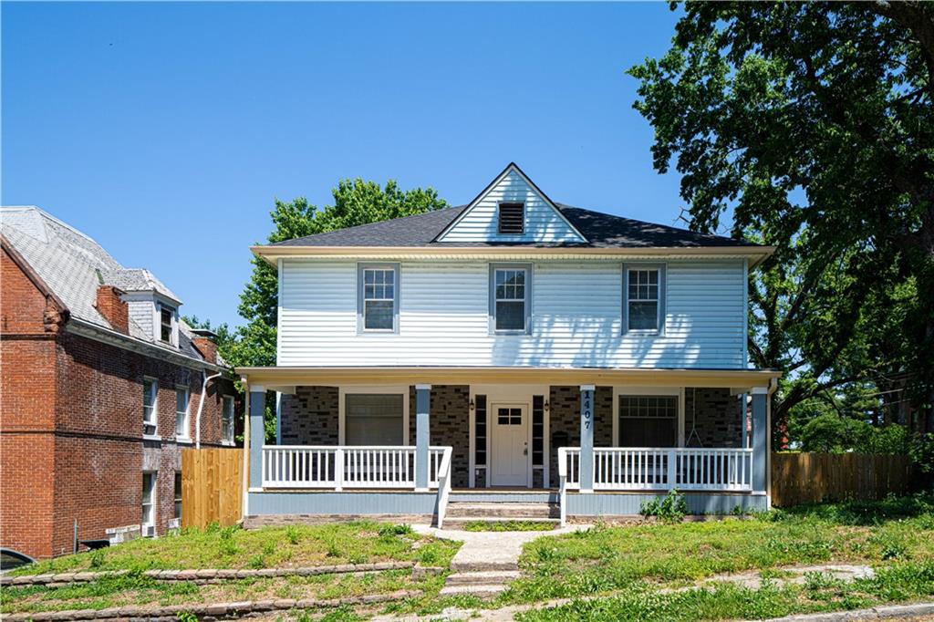 1407 Felix Street Property Photo