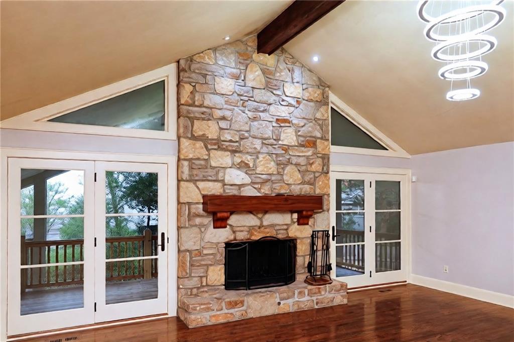 10229 Hemlock Drive Property Photo 15