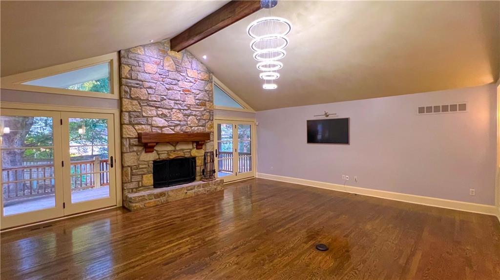 10229 Hemlock Drive Property Photo 16