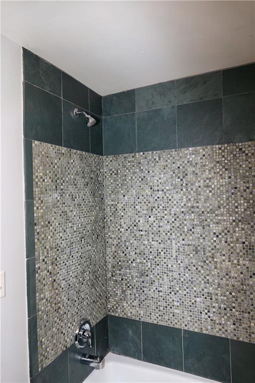10229 Hemlock Drive Property Photo 53