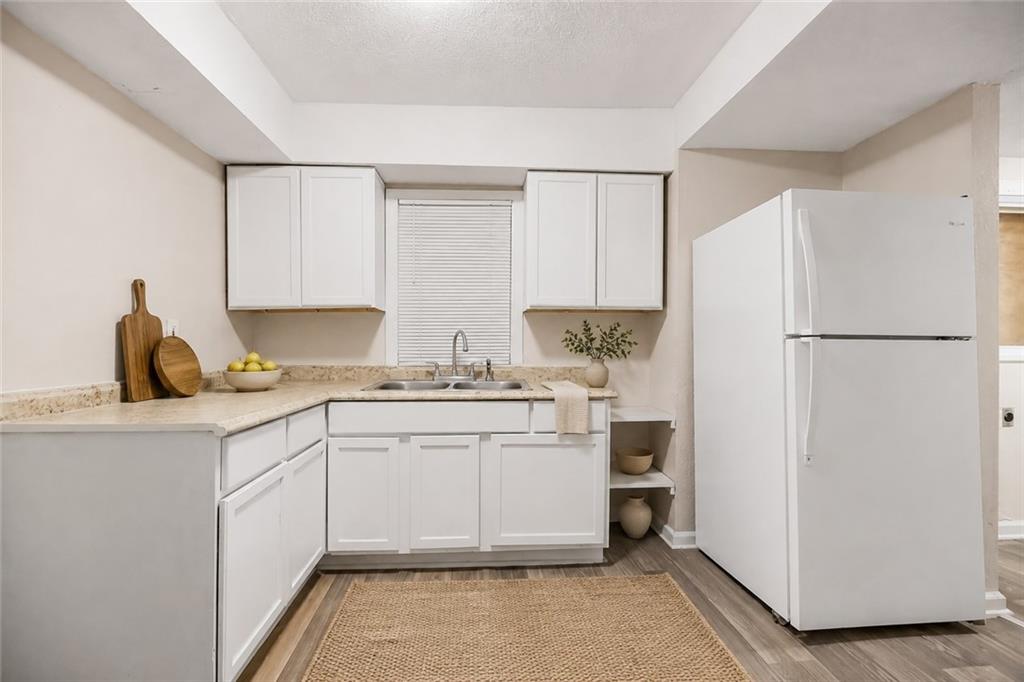 8411 Olive Street Property Photo 4