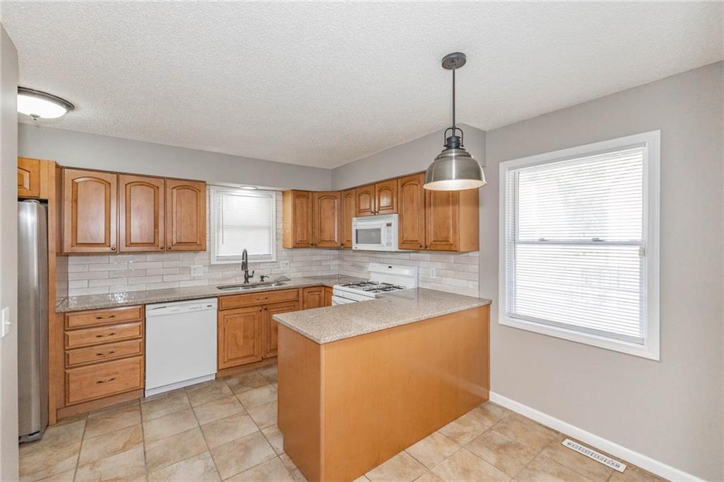 1308 S Apache Court Property Photo 11