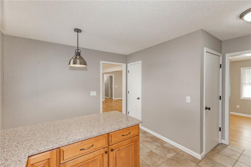 1308 S Apache Court Property Photo 15