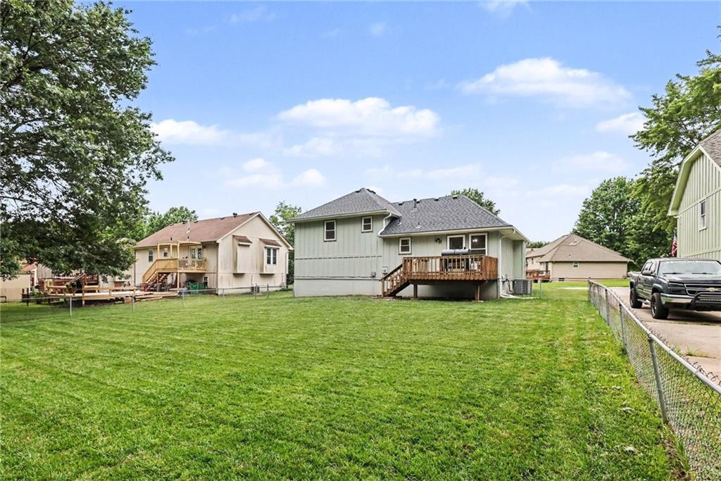 605 Se Westwind Drive Property Photo 20
