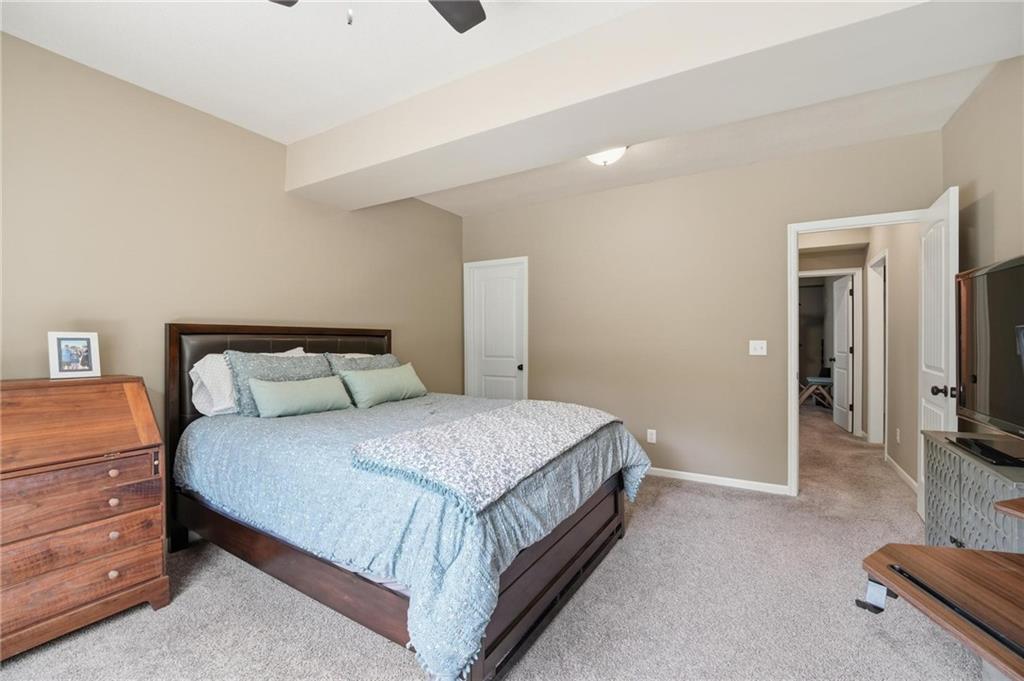 404 Se Mill Creek Drive Property Photo 60