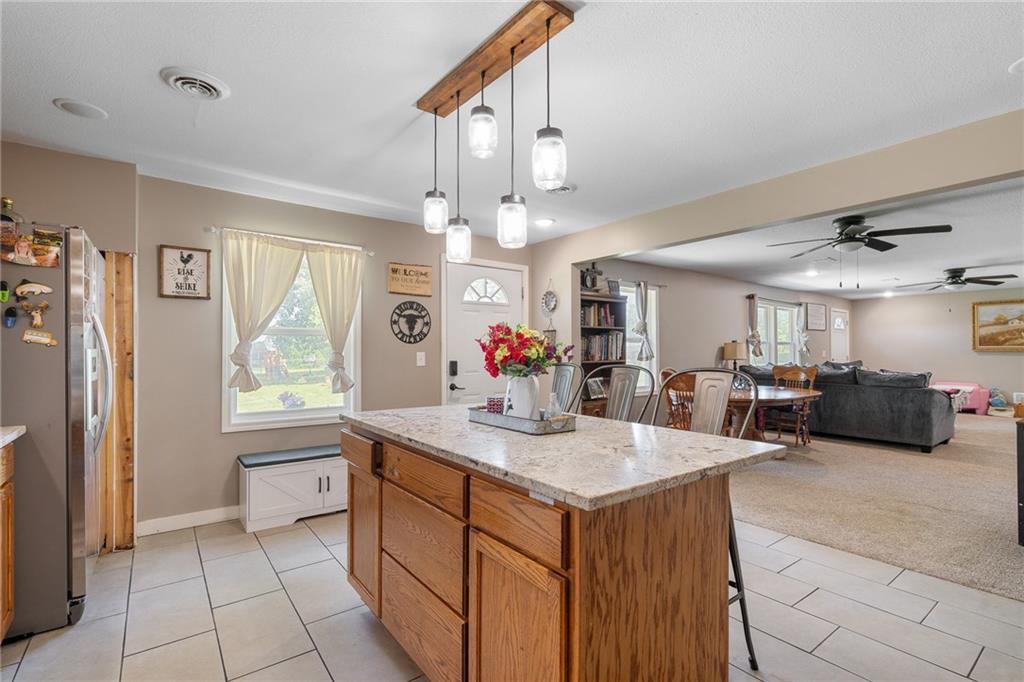 16527 Varner Road Property Photo 10