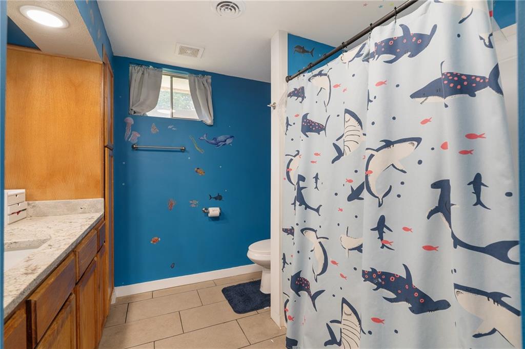 16527 Varner Road Property Photo 19