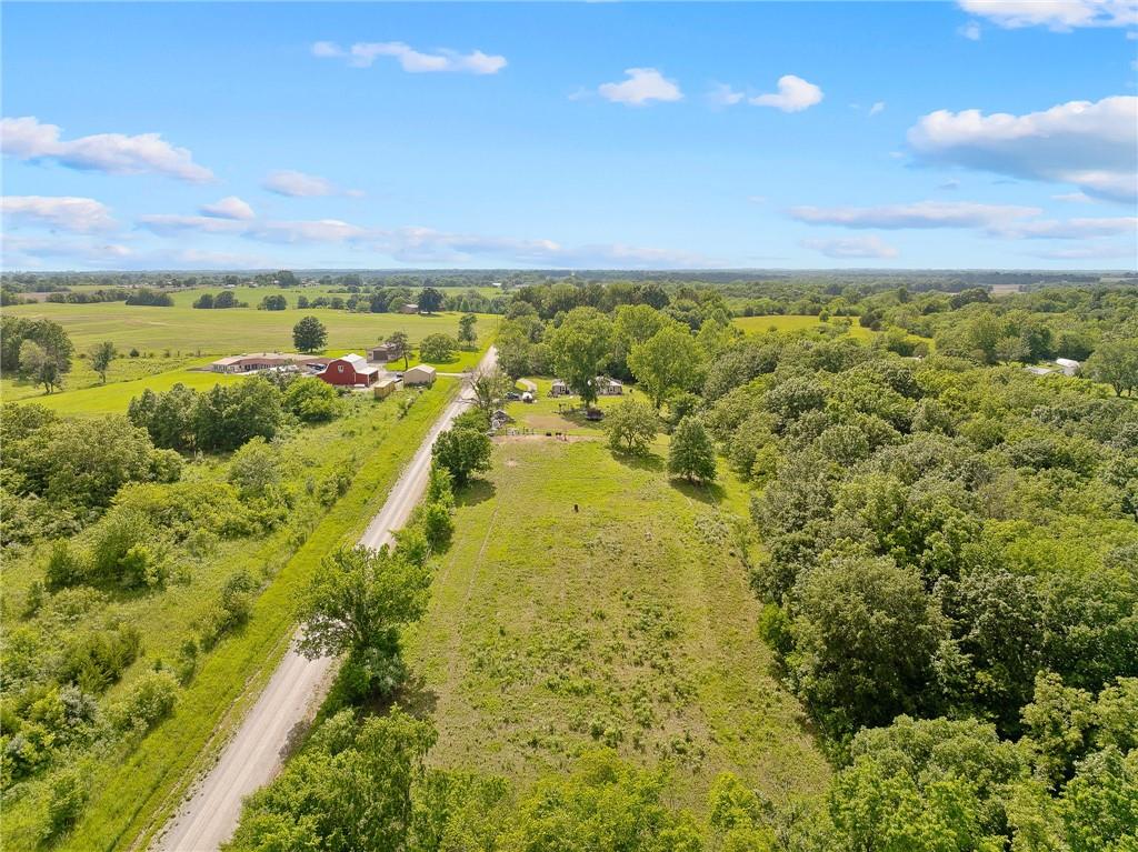 16527 Varner Road Property Photo 33