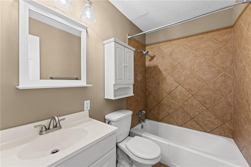 921 N Jan-mar Drive Property Photo 13
