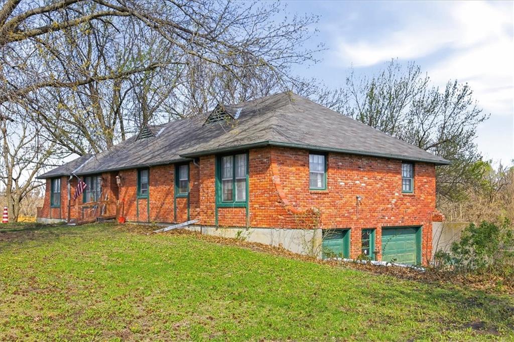 15116 Chestnut Street Property Photo 1