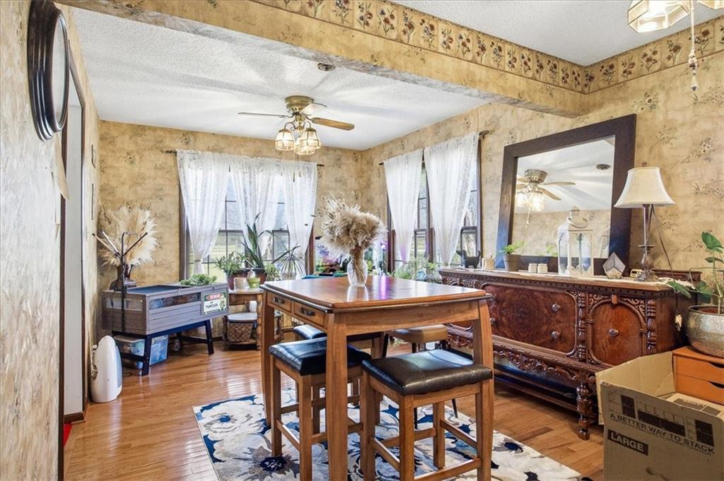 15116 Chestnut Street Property Photo 6