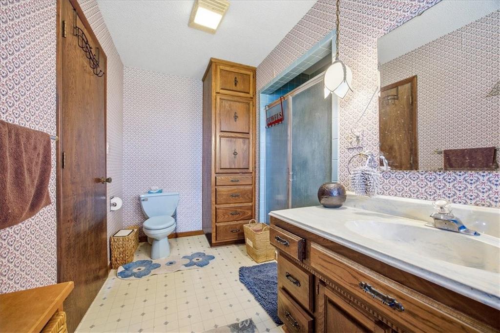 15116 Chestnut Street Property Photo 13