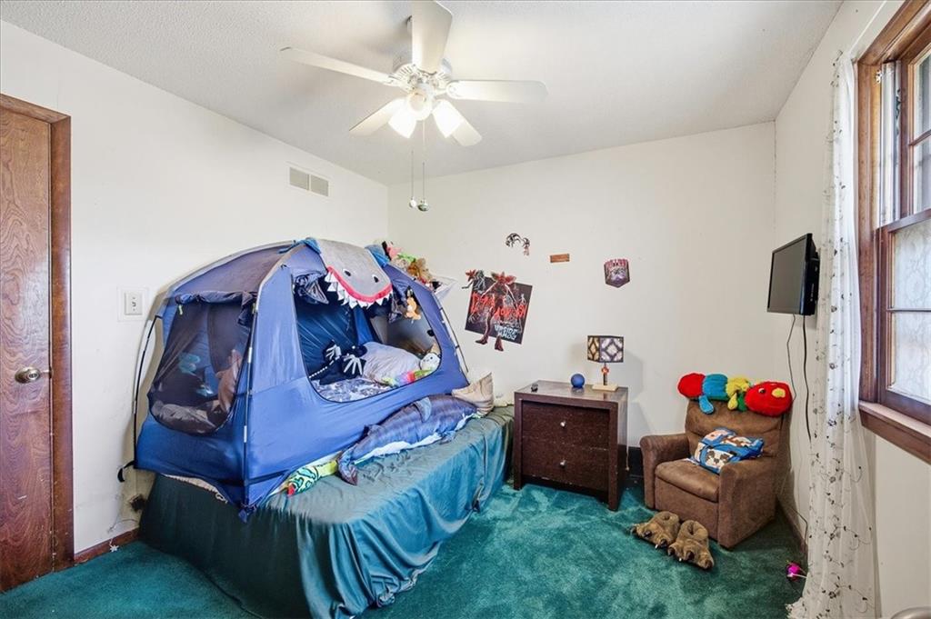 15116 Chestnut Street Property Photo 17