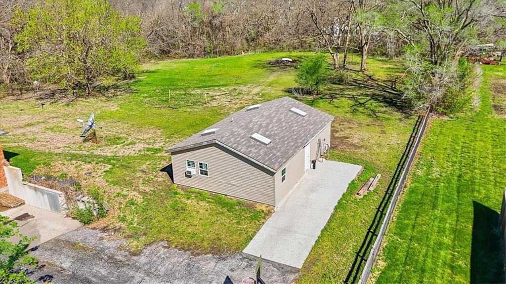 15116 Chestnut Street Property Photo 23
