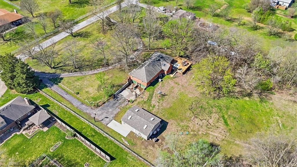 15116 Chestnut Street Property Photo 24