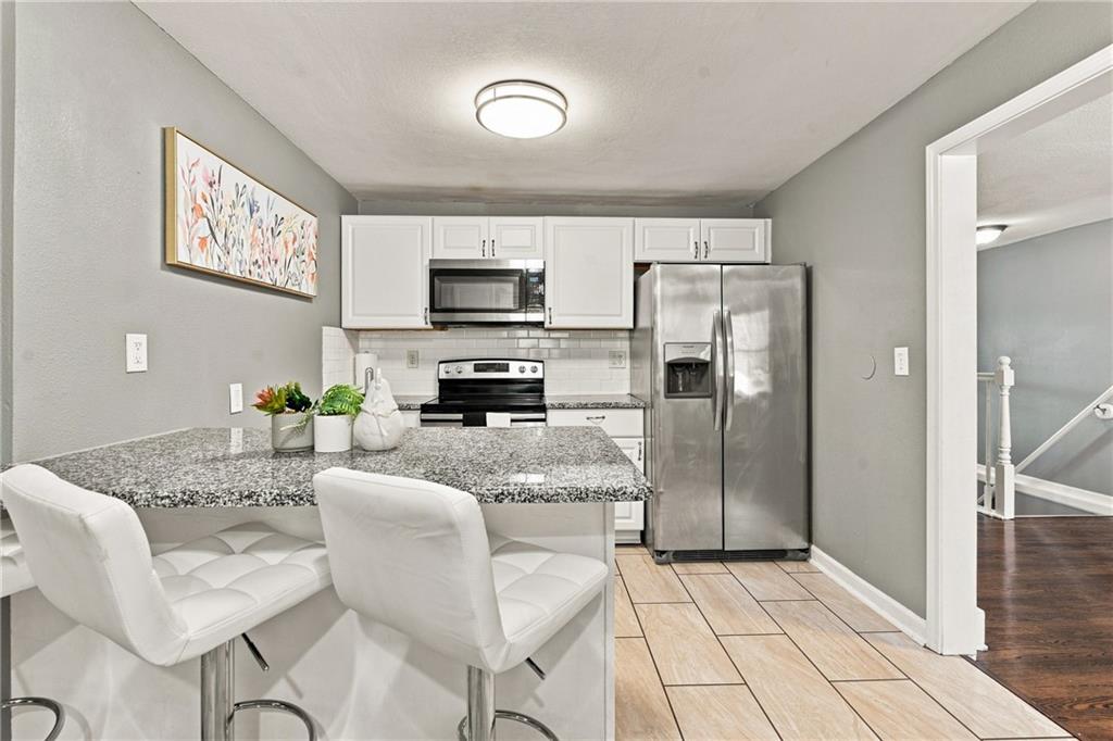 6700 Crisp Avenue Property Photo 8