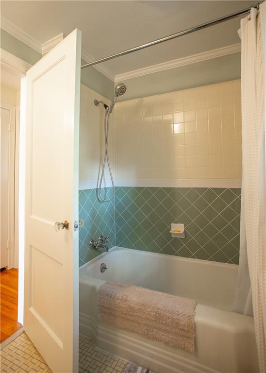 430 E 65th Terrace Property Photo 60