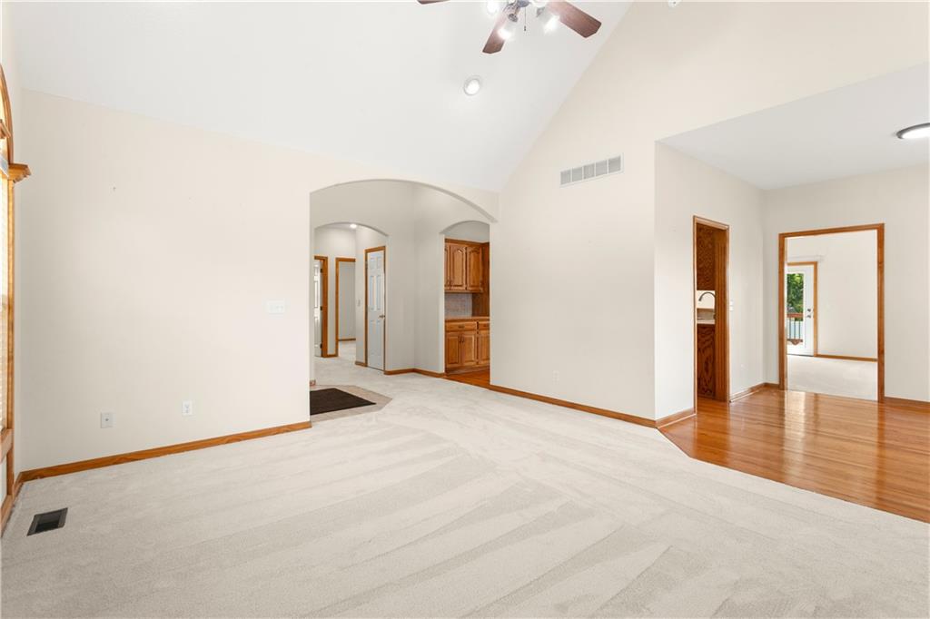 707 Nw Baytree Circle Property Photo 13