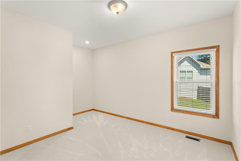 707 Nw Baytree Circle Property Photo 32