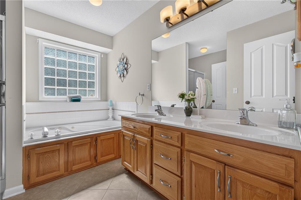 1915 Meadowlark Drive Property Photo 23