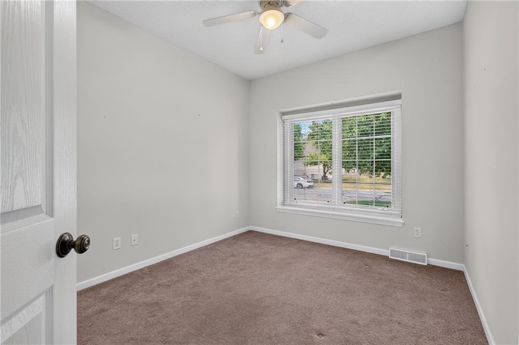 1915 Meadowlark Drive Property Photo 28