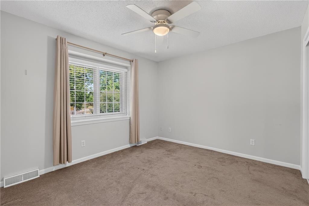 1915 Meadowlark Drive Property Photo 30
