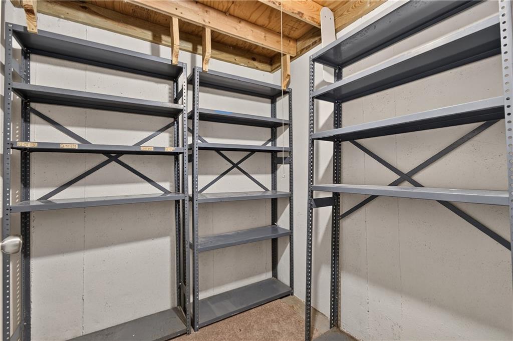 1915 Meadowlark Drive Property Photo 44