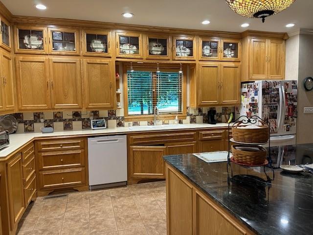2 Timbercreek Road Property Photo 6