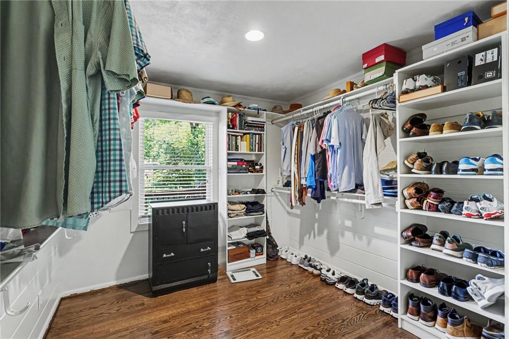 8104 Lee Boulevard Property Photo 17