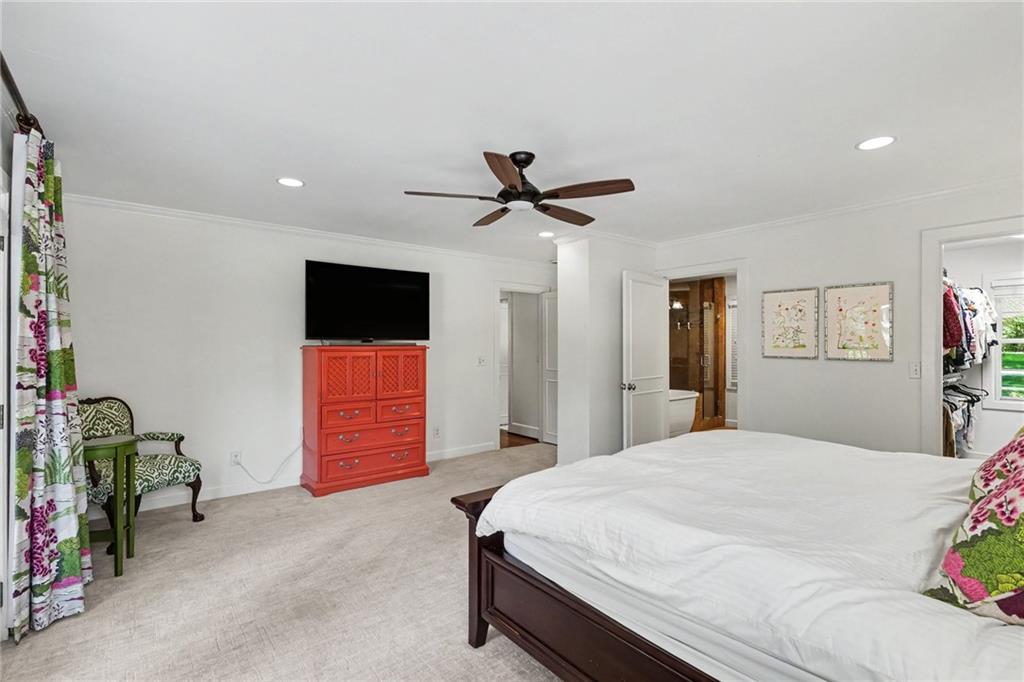 8104 Lee Boulevard Property Photo 20