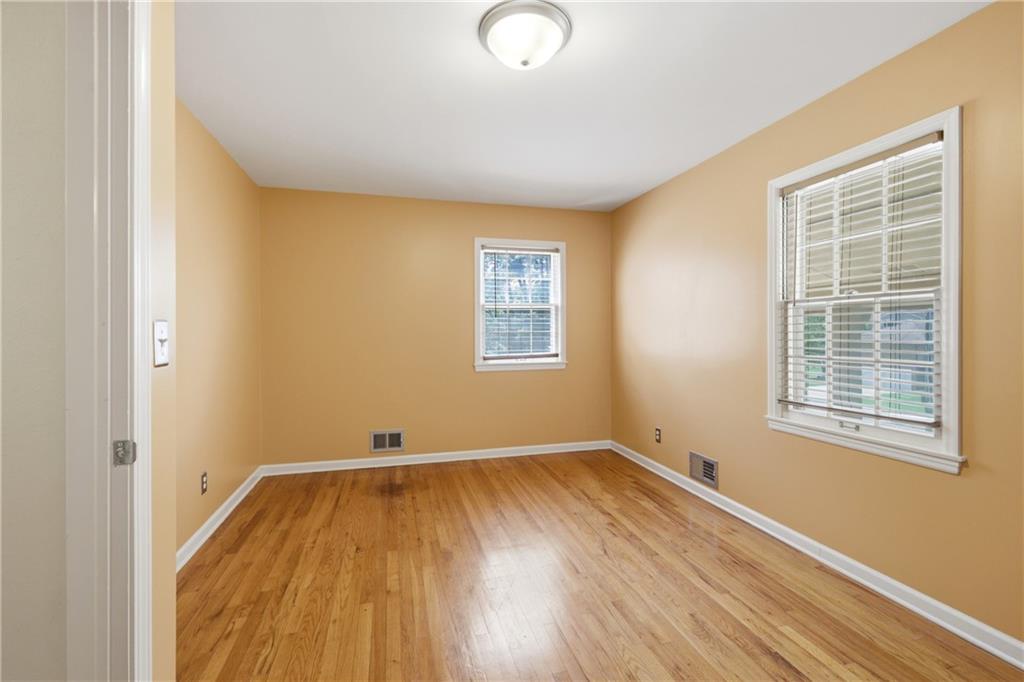 3609 S Phelps Road Property Photo 17