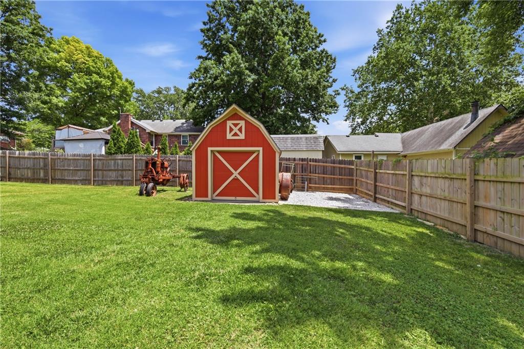 3609 S Phelps Road Property Photo 37