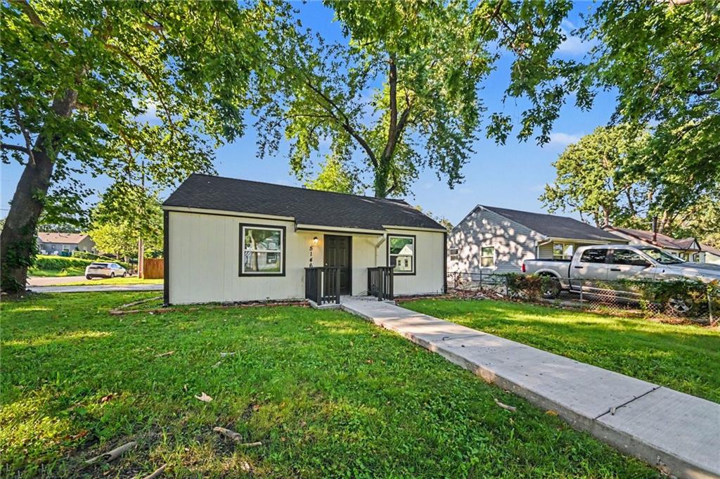 5146 Forest Avenue Property Photo 4