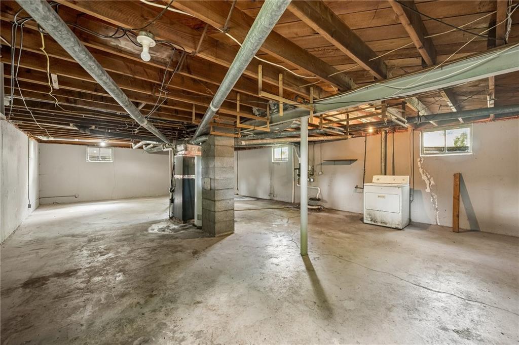 11217 Manchester Avenue Property Photo 21