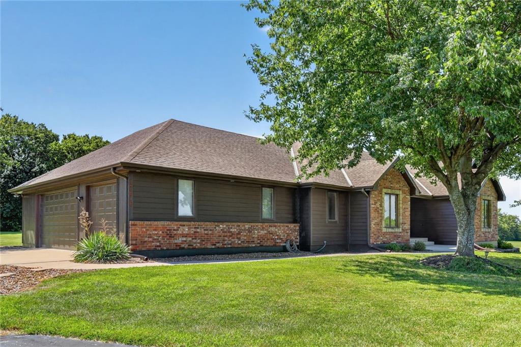 17618 S Emerald View Drive Property Photo 4
