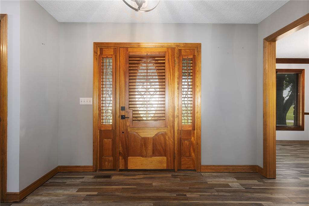 17618 S Emerald View Drive Property Photo 5