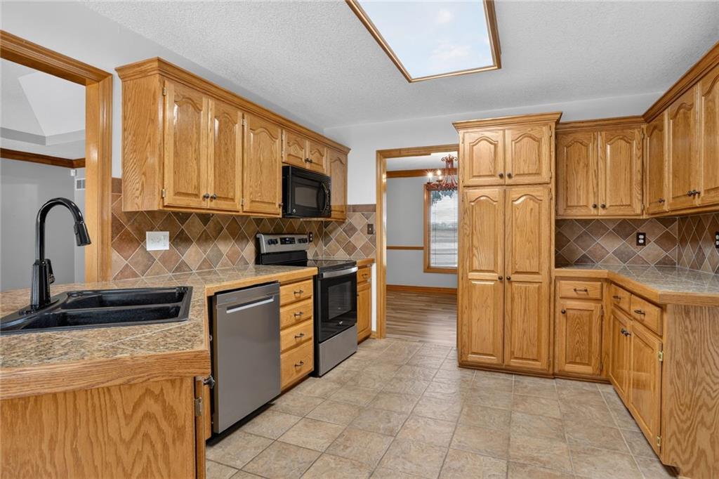 17618 S Emerald View Drive Property Photo 10