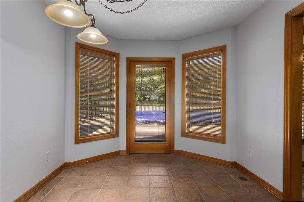 17618 S Emerald View Drive Property Photo 13
