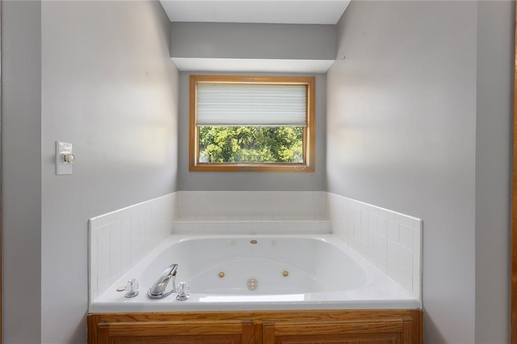 17618 S Emerald View Drive Property Photo 28