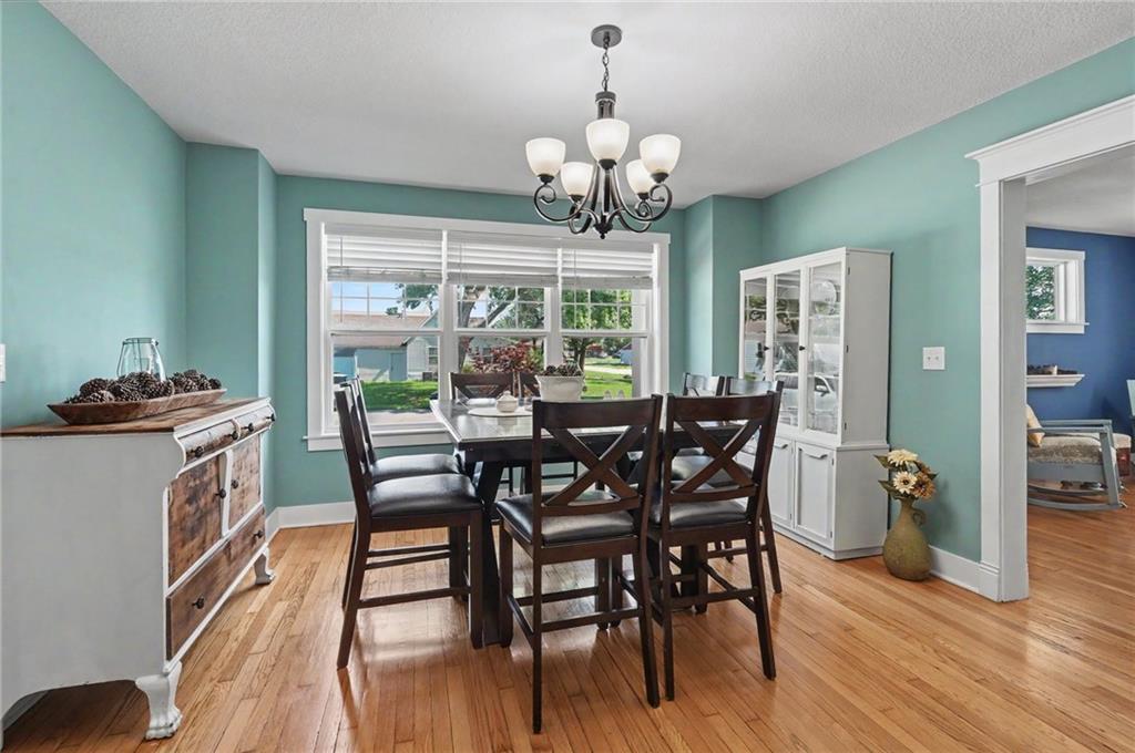 403 Baker Street Property Photo 10