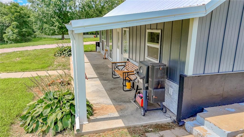 938 Sw 13 Highway Property Photo 21