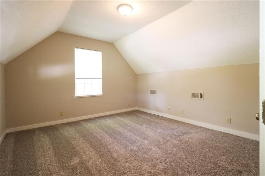 22701 Timberview Road Property Photo 41