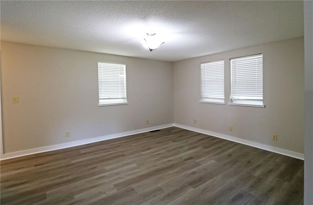 22701 Timberview Road Property Photo 46