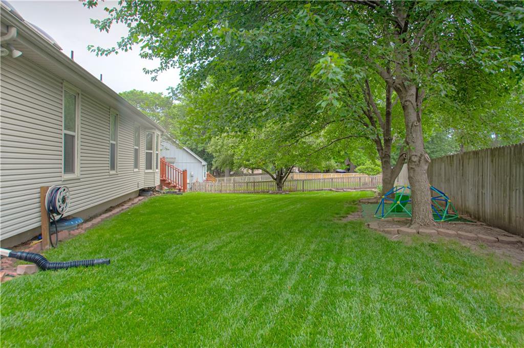1023 E Oakview Street Property Photo 34