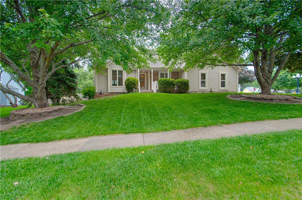 1023 E Oakview Street Property Photo 37