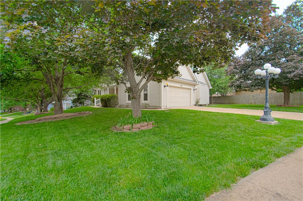 1023 E Oakview Street Property Photo 39