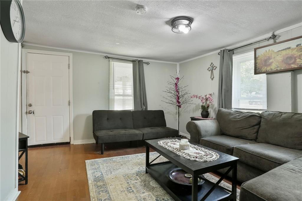 508 3rd Street Property Photo 3